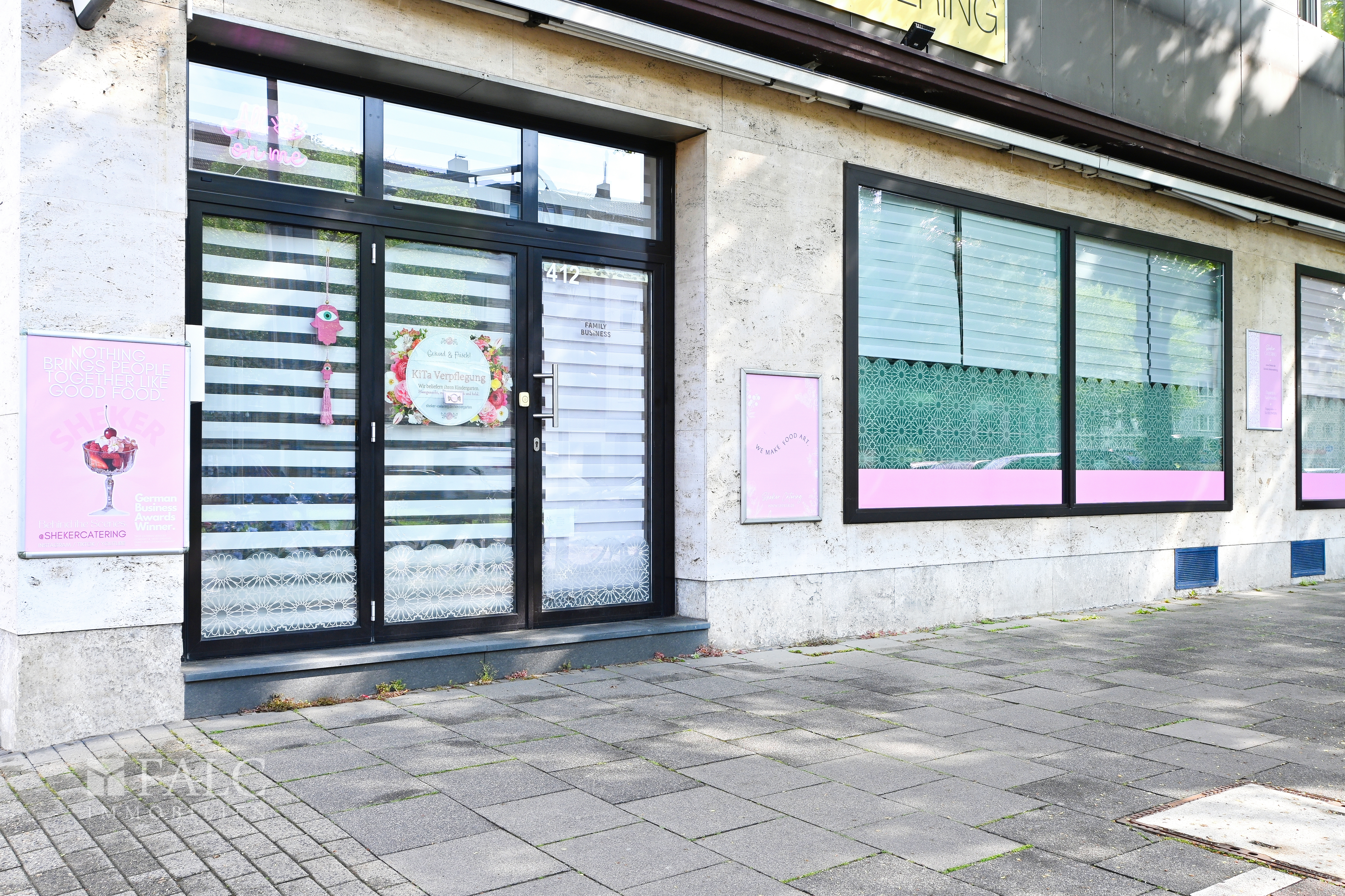 Eingang Gewerbe EG